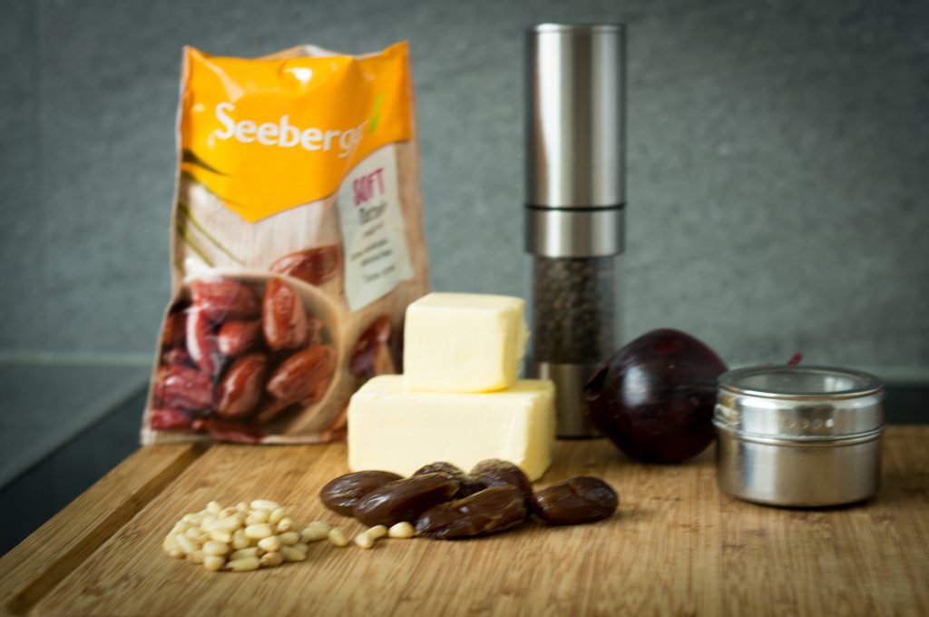 Dattel Kräuterbutter