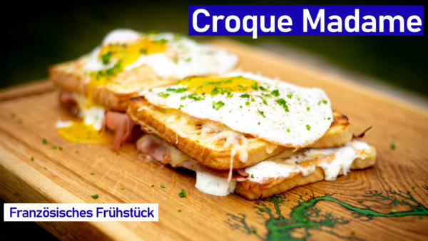Croque Madame französisches Frühstücks Sandwich